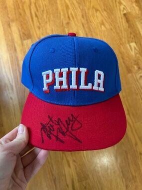 PHILA 76ers Embroidered Two-Tone Blue and Red Baseball Cap